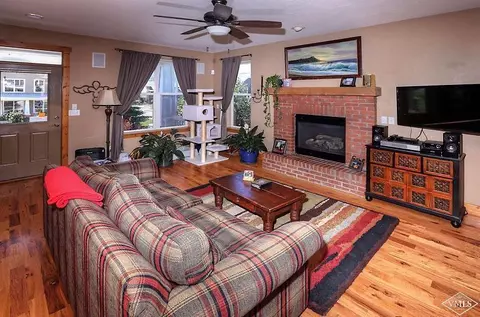 301 Tanager Cir, Eagle, CO 81631 photo 2