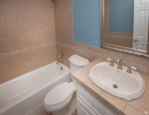 48 Riverside Ct #E, Avon, CO 81620 photo 17