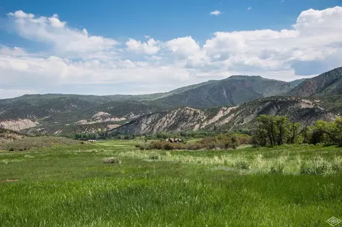 426 Squires Ln, Eagle, CO 81631 photo 1