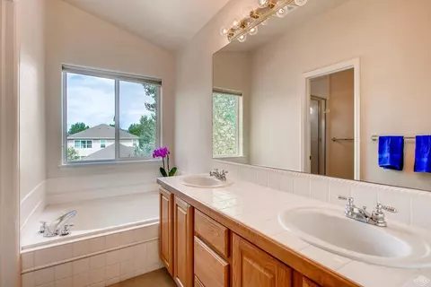 105 Mayer St, Eagle, CO 81631 photo 11