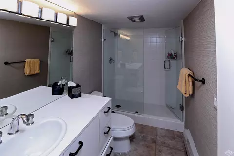 124 Willow Bridge Rd #2F, Vail, CO 81657 photo 7