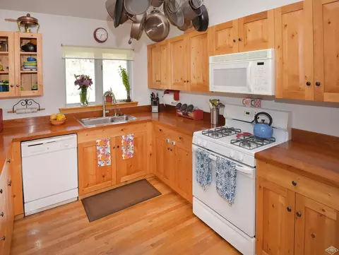 199 Mesa Dr, Eagle, CO 81631 photo 8