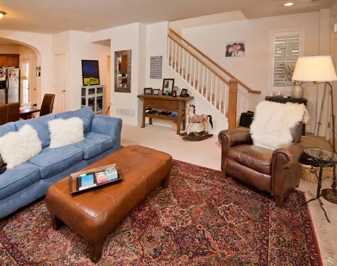 40 Pearch St, Eagle, CO 81631 photo 4