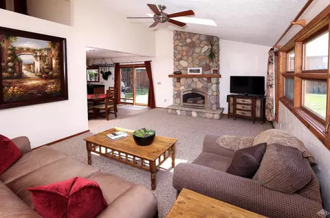 725 Bull Run, Eagle, CO 81631 photo 3