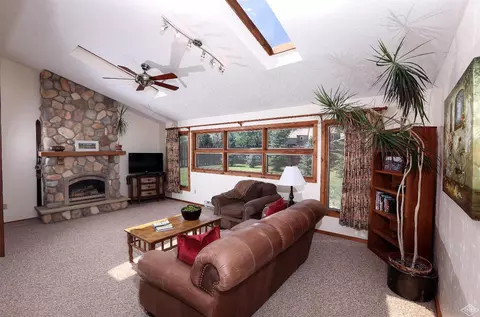 725 Bull Run, Eagle, CO 81631 photo 2