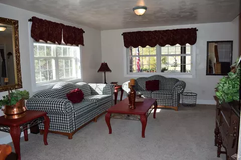 381 Black Bear, Gypsum, CO 81637 photo 9