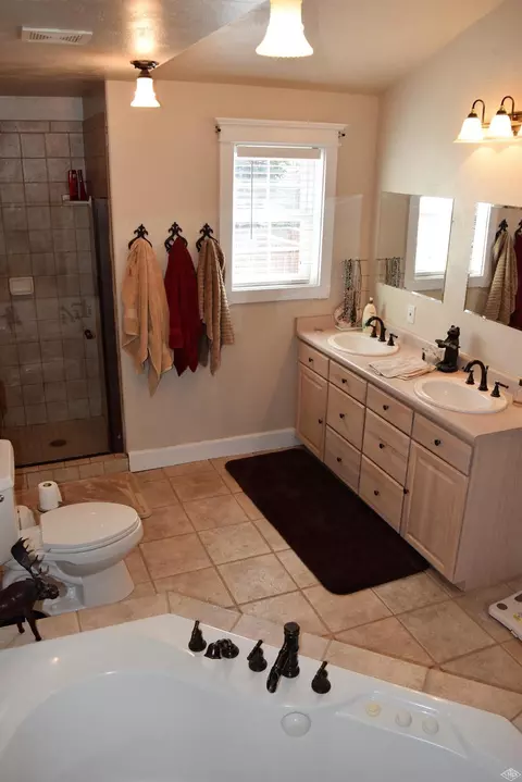 381 Black Bear, Gypsum, CO 81637 photo 15