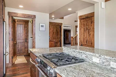 250 Hackamore Rd, Edwards, CO 81632 photo 16