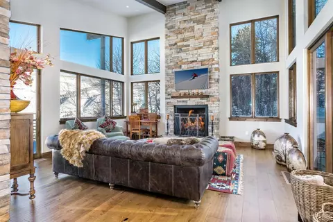 1059 Eagle Dr E, Avon, CO 81620 photo 6