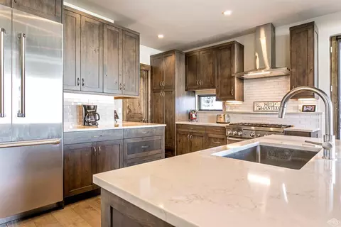 1059 Eagle Dr E, Avon, CO 81620 photo 14