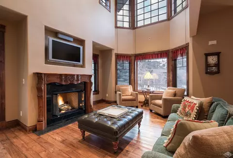 67 Horton St, Eagle, CO 81631 photo 2