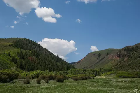 836 Gray Rock Dr, Eagle, CO 81631 photo 2