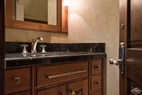 600 Vail Valley Dr #A14, Vail, CO 81657 photo 14