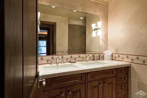 600 Vail Valley Dr #A14, Vail, CO 81657 photo 18