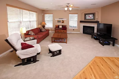 216 Ewing St, Eagle, CO 81631 photo 7