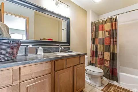 5221 Wildridge Rd E #B, Avon, CO 81620 photo 18