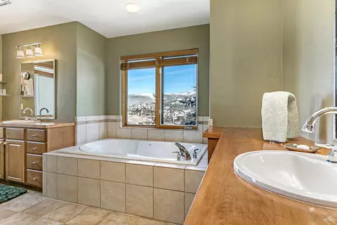 5221 Wildridge Rd E #B, Avon, CO 81620 photo 14