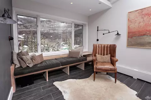 292 E Meadow Dr #679, Vail, CO 81657 photo 4