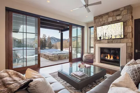 925 Fairway Dr, Vail, CO 81657 photo 6