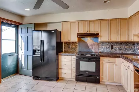 85 Chambers Ave #6, Eagle, CO 81631 photo 3
