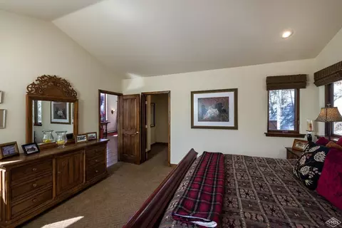 767 Potato Patch Dr #5, Vail, CO 81657 photo 13