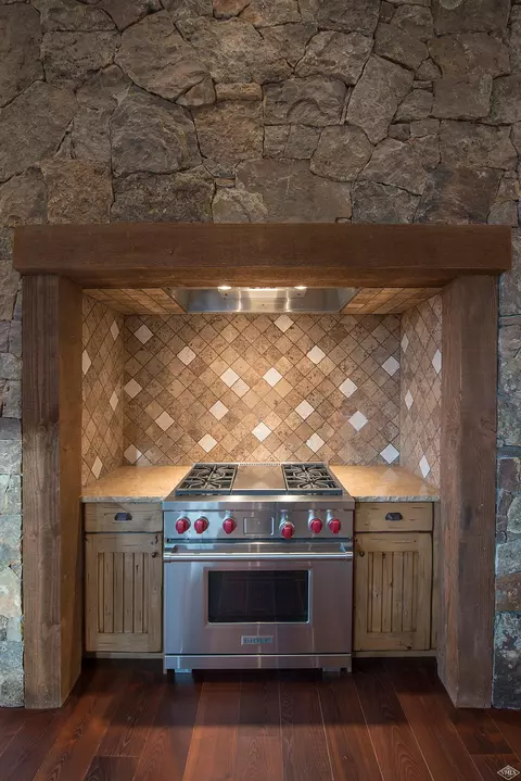 1135 Hernage Creek Rd, Eagle, CO 81631 photo 4