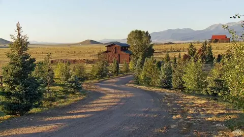 1605 Lope Loop, Westcliffe, CO 81252 photo 3