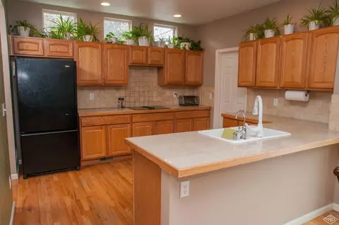 895 Sylvan Lake Rd, Eagle, CO 81631 photo 3