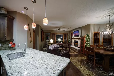 300 Hurd Ln #E101, Avon, CO 81620 photo 2