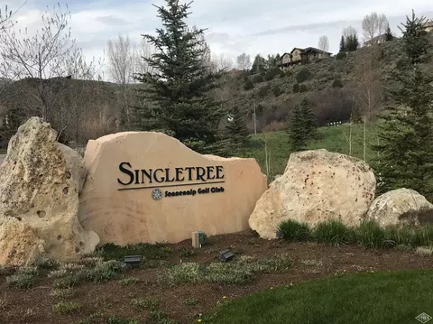 755 Charolais Cir, Edwards, CO 81632 photo 1