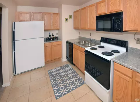 331 Rawhide Rd, Edwards, CO 81632 photo 17
