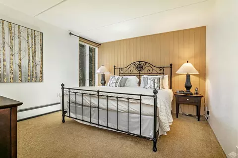 292 E Meadow Dr #218, Vail, CO 81657 photo 9