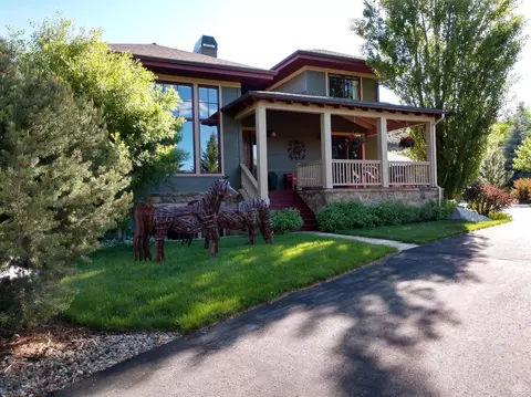 113 Abrams Creek Dr, Eagle, CO 81631 photo 2