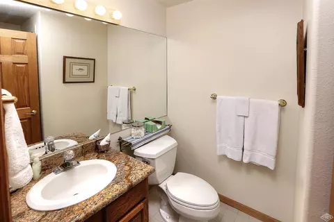 961 Mesa Dr, Eagle, CO 81631 photo 15