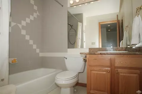 961 Mesa Dr, Eagle, CO 81631 photo 9