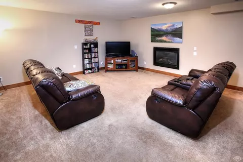 48 Wren Ct, Eagle, CO 81631 photo 13