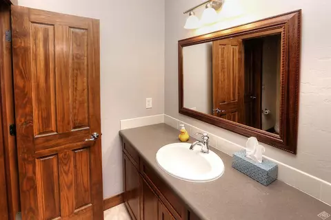 48 Wren Ct, Eagle, CO 81631 photo 15