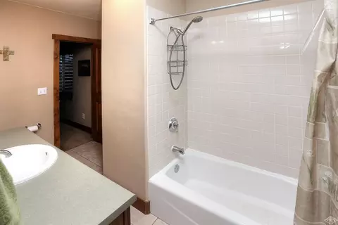 48 Wren Ct, Eagle, CO 81631 photo 11