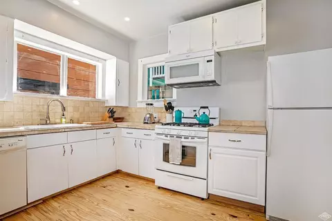 245 Main St, Minturn, CO 81645 photo 5