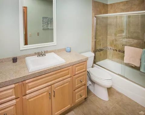 972 W Eagle Dr W, Avon, CO 81620 photo 22