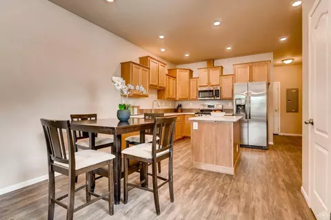 15 Brook Trout Loop, Gypsum, CO 81637 photo 3