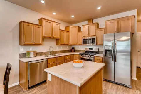 15 Brook Trout Loop, Gypsum, CO 81637 photo 4