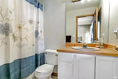 914 Mesa Dr, Eagle, CO 81631 photo 15
