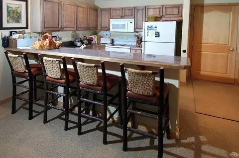 74 Cresta Rd #305, Edwards, CO 81632 photo 3