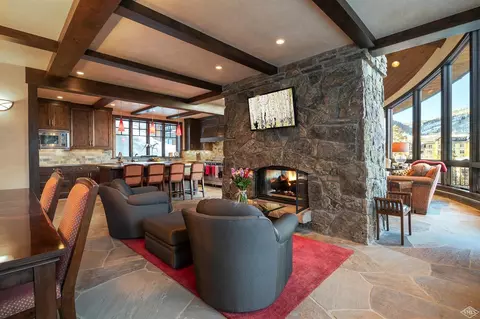 796 W Forest Rd, Vail, CO 81657 photo 4