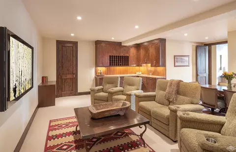 796 W Forest Rd, Vail, CO 81657 photo 5