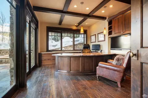 796 W Forest Rd, Vail, CO 81657 photo 6