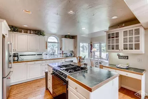 3720 Eaglebend Dr, Avon, CO 81620 photo 6
