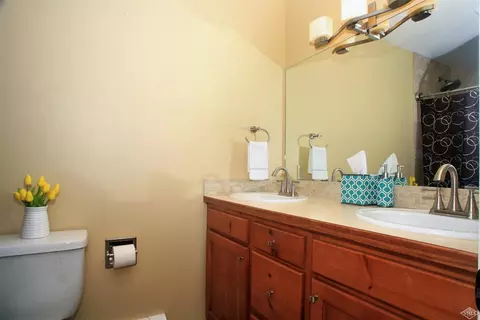 194 Eagle Rd #2B, Avon, CO 81620 photo 11