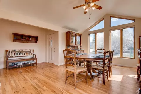 1411 Mesa Dr, Eagle, CO 81631 photo 2